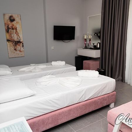 Angel Saranda Palace Bagian luar foto