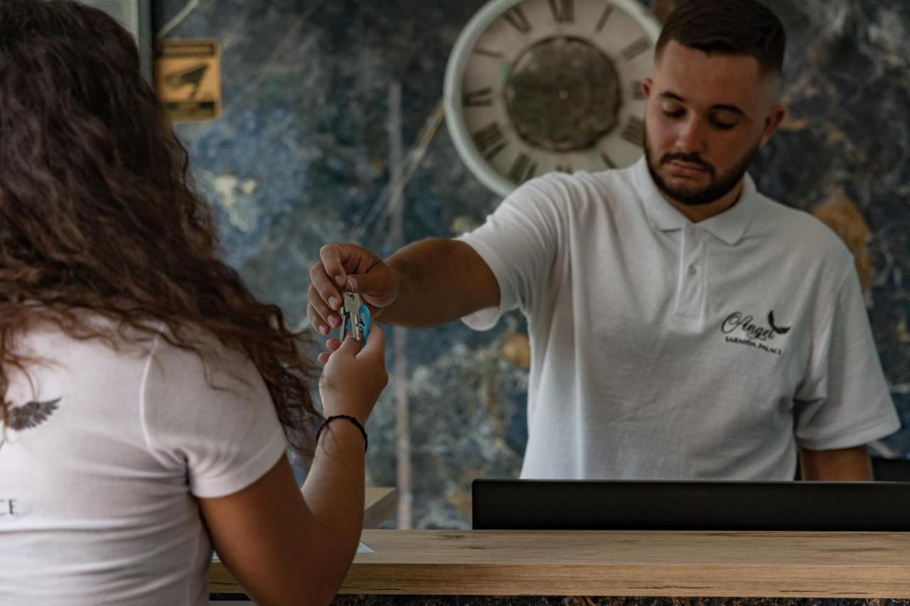 Angel Saranda Palace Bagian luar foto